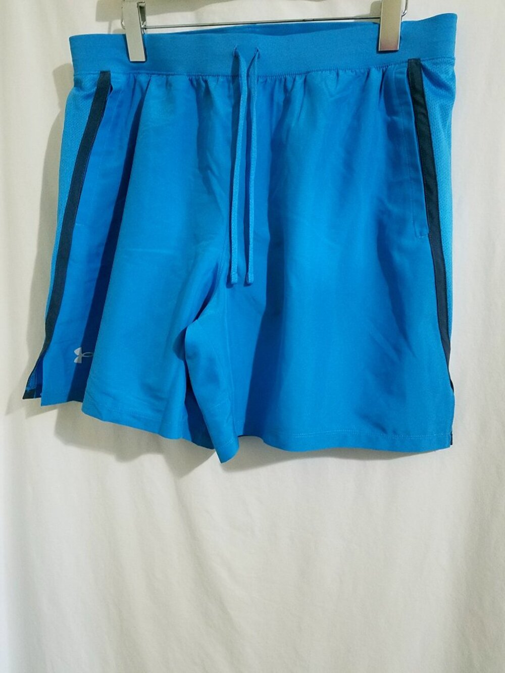 Under Armour Launch 7" Blue Gray Side Stripe Shorts Mens XL NWT